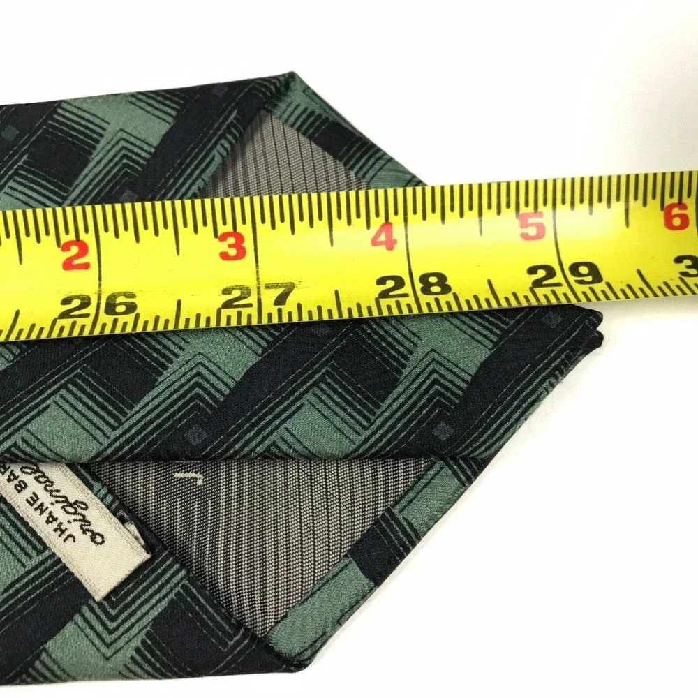 Jhane Barnes 100% Silk Tie Men's Green Black Geometric Designer Necktie Japan - Picture 10 of 10